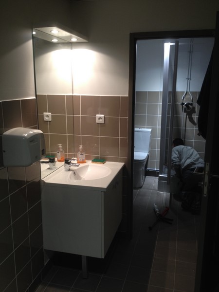 Création de plomberie pour installation de cuisines, kitchenettes et tisanneries à TOULON dans le VAR PACA